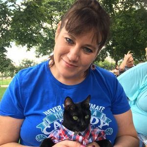 Meet your Posher, Emiley